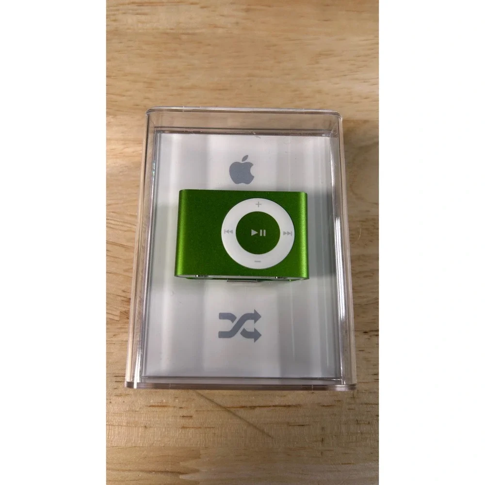 Apple iPod Shuffle 2nd Generation 1GB Green MA948LL/A New Sealed